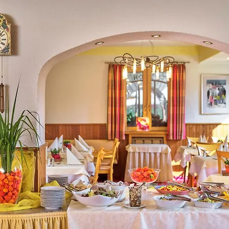 Bayerwald Hotel 3*