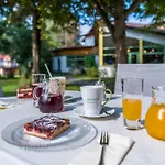ホテル Bayerwald ラム